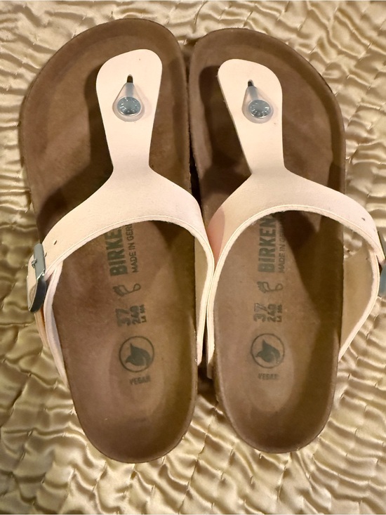 Birkenstock Shoes - Birkenstock Light Pink Gizeh Suede Thong Sandals - Women